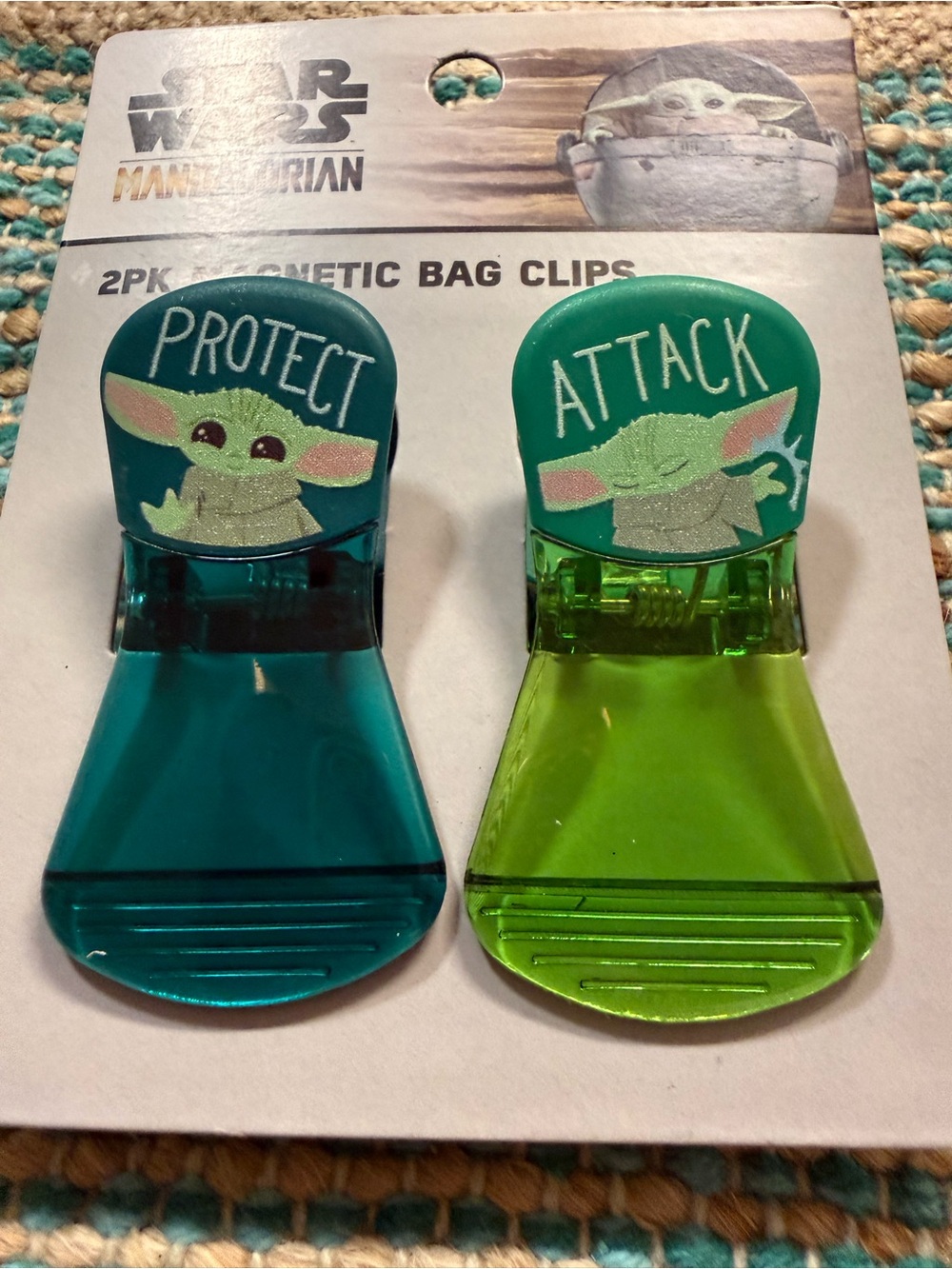 🎃🍁NEW🍂🍁Star Wars Kids Magnetic Bag Clips – Teal & Lime Baby Yoda Set